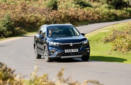 Suzuki S-Cross Hybrid, 2026, front